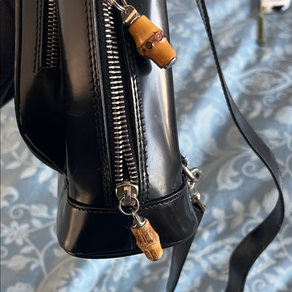 Gucci Shiny Black Backpack can be reversed the straps coin purse bambo zipper - Picture 6 of 11